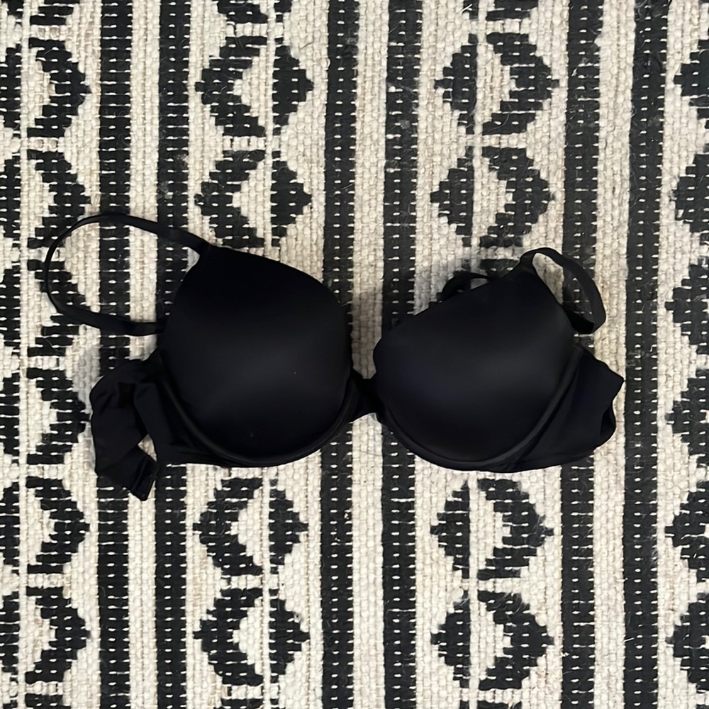 Brand new PINK bra